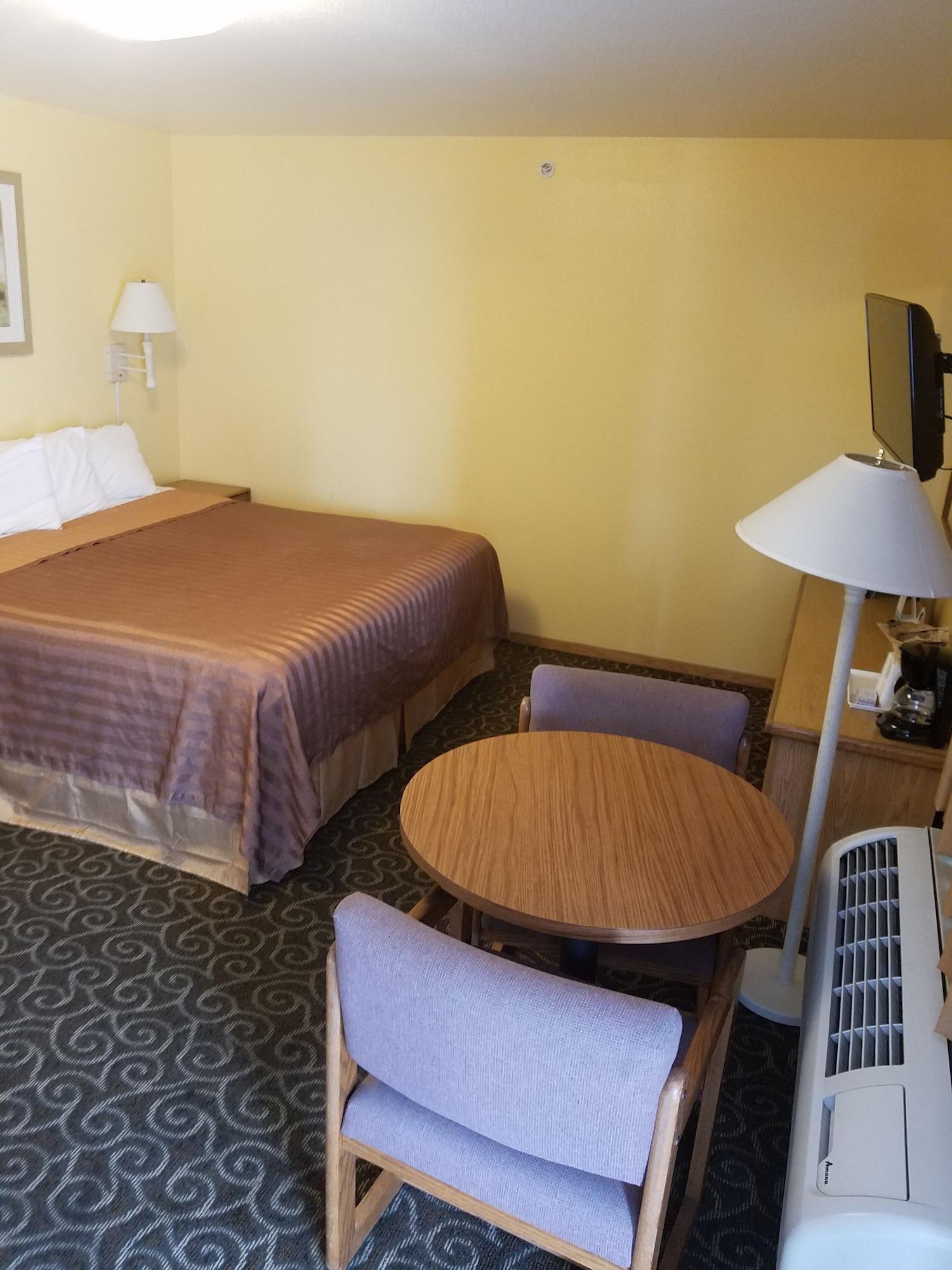 Travelodge By Wyndham Wenatchee Exterior photo